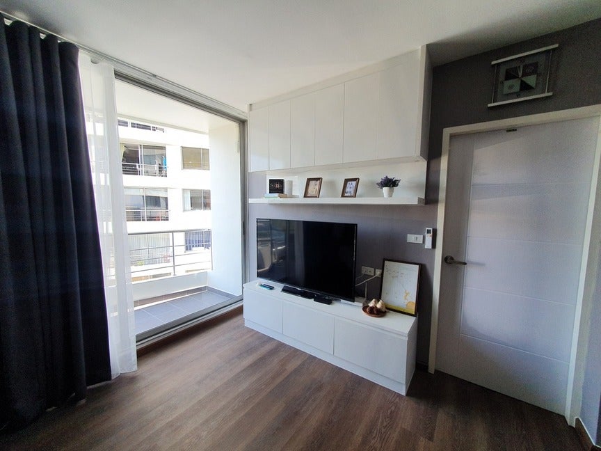 Condo Modern - จตุร์วิทย์ - ศุภาลัยเอสเซ้นส์ ลาดพร้าว - คลองจั่น, เขตบางกะปิ, กรุงเทพมหานคร