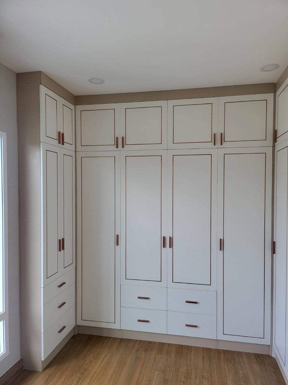 Walk in Closet - การุณย์ - CENTRO Rama 9 - คลองสองต้นนุ่น, เขตลาดกระบัง, กรุงเทพมหานคร